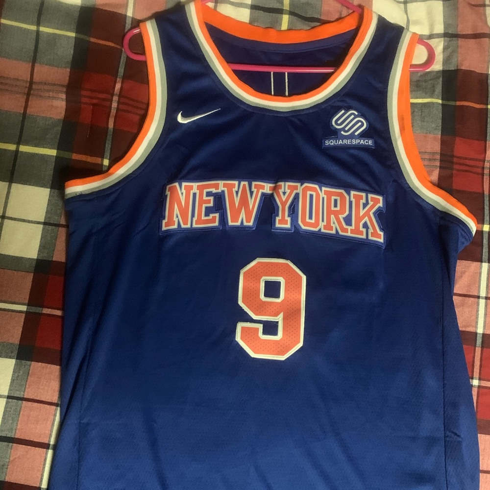 Knicks jersey